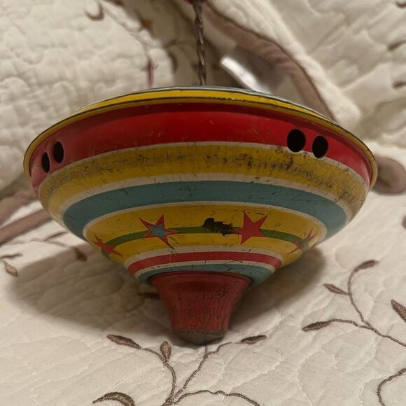 Vintage 1930s Spinning Top Toy Tin & Wood - Picture 3 of 13